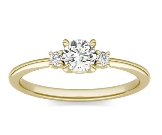 He372618205ef4d3f8f05e3a1d54b759dA